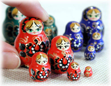 mini nesting dolls